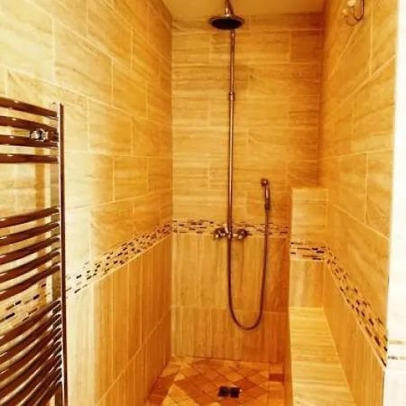 Sleeps 7 Wifi Apartman Cannes