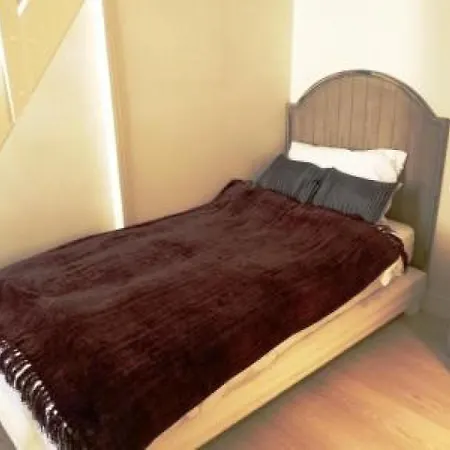Apartman Sleeps 7 Wifi