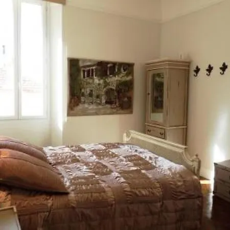 Apartman Sleeps 7 Wifi
